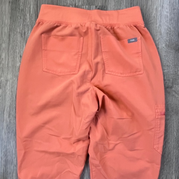 Figs Technical Collection Zamora Jogger Scrub Pant Size MT peach orange - Picture 6 of 6